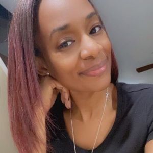 Meet your Posher, Tena